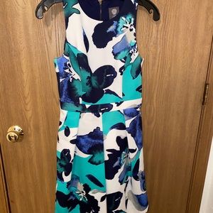 Vince Camuto dress